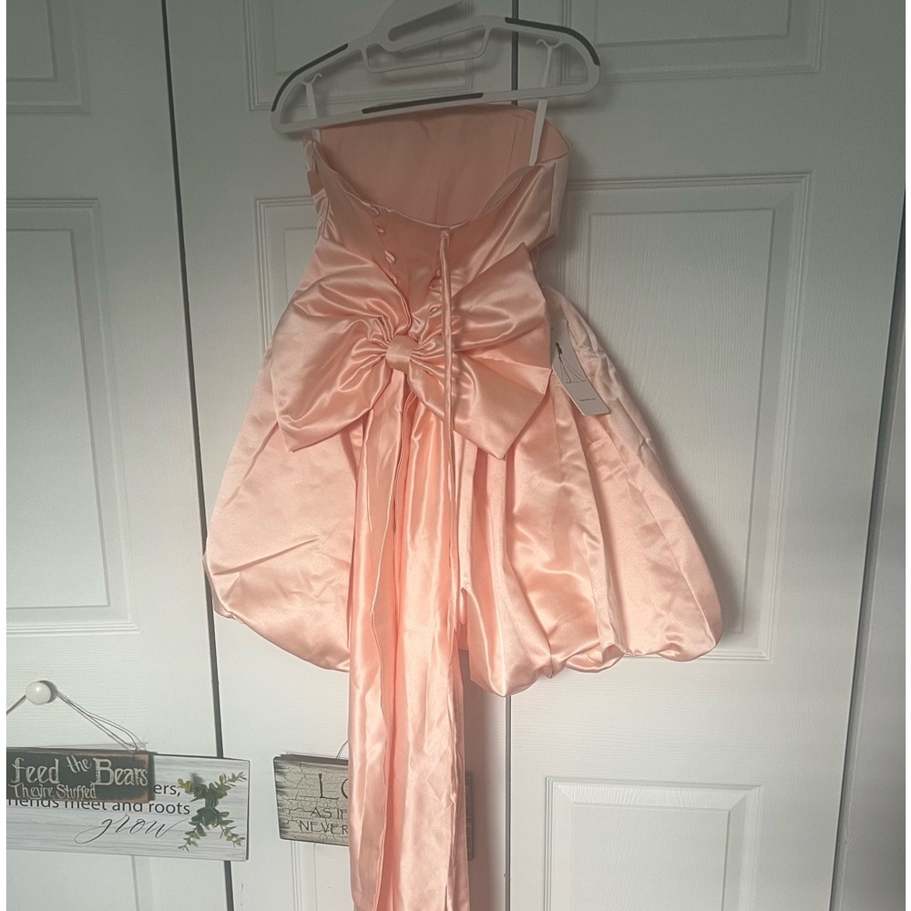 Elegant Pink Strapless Dress - Picture 7 of 11
